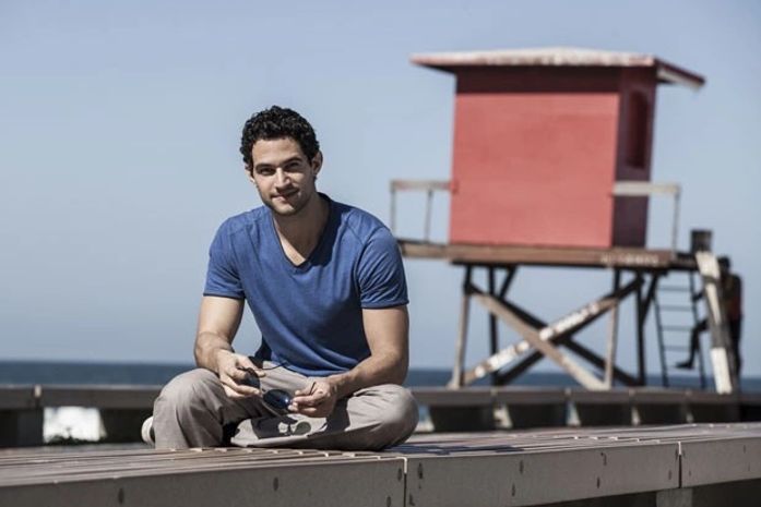 Ator conta que deixou Los Angeles logo após passar no teste de 'Saramandaia'