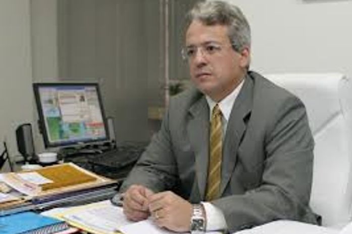 Adriano: "advogados querem mudança na OAB"