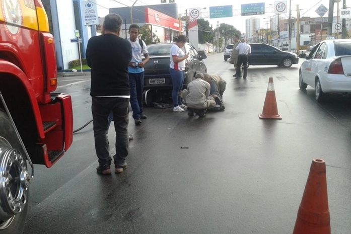 Acidente aaconteceu próximo ao Colégio Madalena Sofia