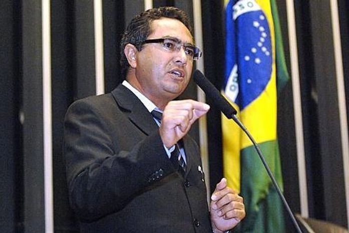 Francisco Tenório é contra a fusão do PMN com o PPS