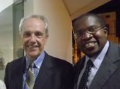 Pastor Sammy Tippit (E), com o pastor Tércio Ribeiro, da PIB Maceió, esteve em Alagoas em abril de 2012. 