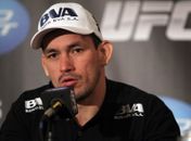 D. Maia lutou contra Anderson Silva no UFC 112, em 2010