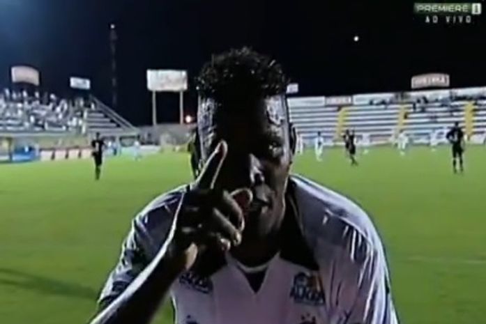 ASA vence o Bragantino de virada e deixa zona do rebaixamento da Série B