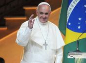 Papa muda rotina de Aparecida e mobiliza 5 mil homens em segurança