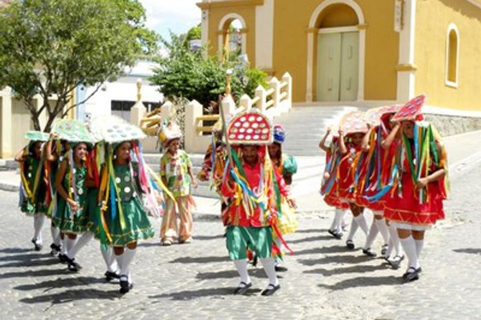 Artistas de Viçosa discutem sobre produção cultural com poder público