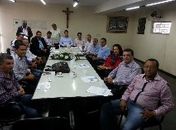 Vereadores da Uveal reunidos em P.dos Indios