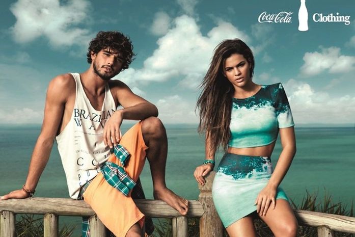 'Não a conhecia', diz modelo brasileiro que posou com Bruna Marquezine