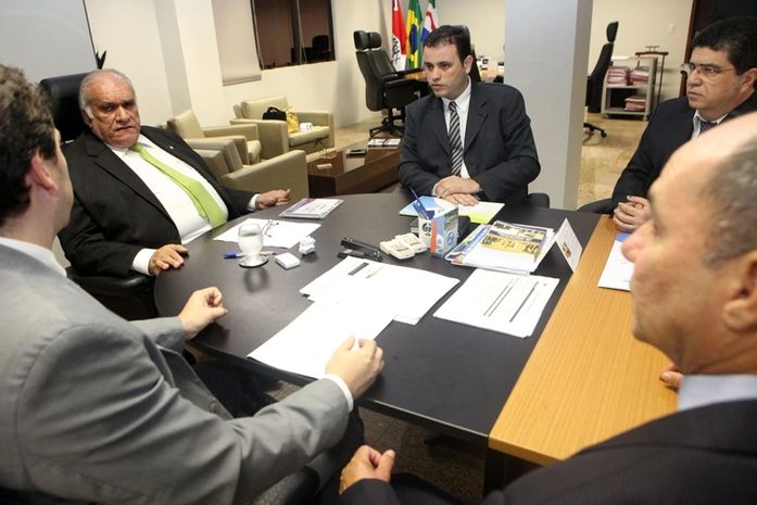 Dívida da Casal com Eletrobras é de aproximadamente R$ 104 milhões; TJ intermedeia acordo com inadimplentes