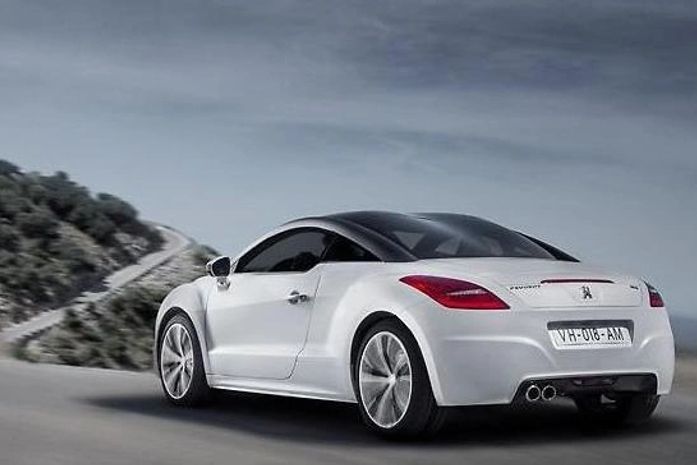 Peugeot confirma chegada do novo cupê