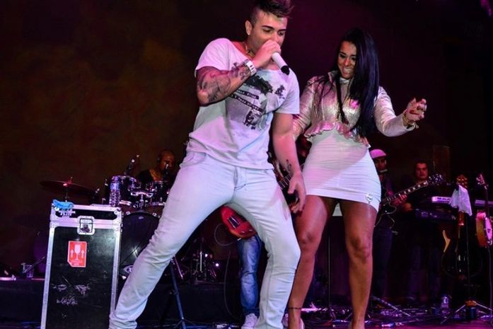 De novo! Affair de Tony Salles vai para a noitada e dança em show