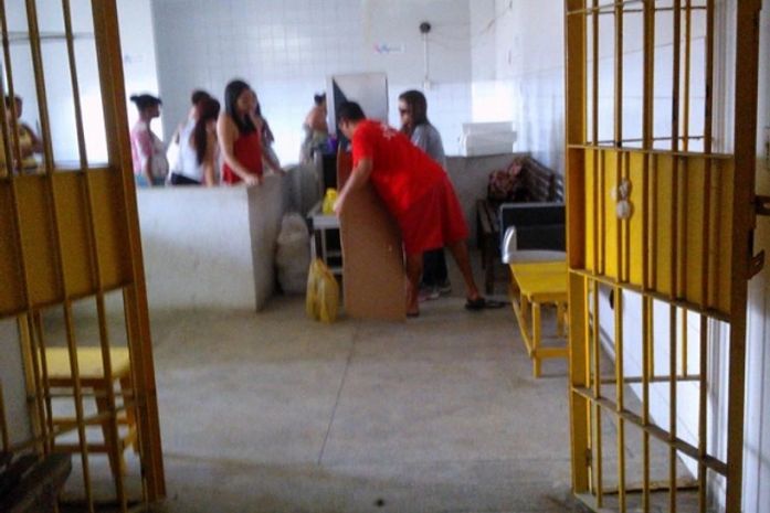 Em reunião no TJ, familiares reivindicam melhores condições em presídio