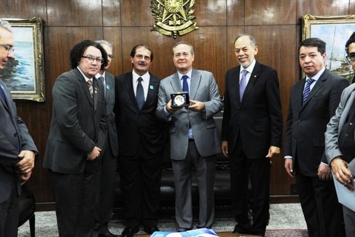 Renan recebeu reitores das universidades estaduais, entre eles o da Uneal, Jairo Campos