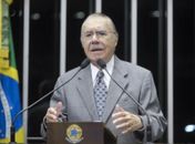 Senador José Sarney (PMDB-AP) segue internado no Hospital Sírio-Libanês