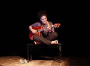 Cantora Natalhinha Marinho apresenta o espetáculo "Um sentimento por segundo"