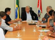 Prefeito José Augusto e Vereadores se reúnem com Governador que garante benefícios para Anadia