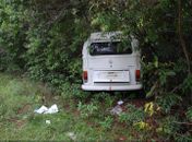 Corpo é encontrado dentro de um a kombi na AL 215