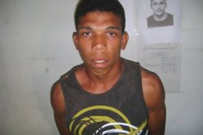 PM aborda passageiro de moto-táxi em atitude suspeita e encontra drogas e dinheiro