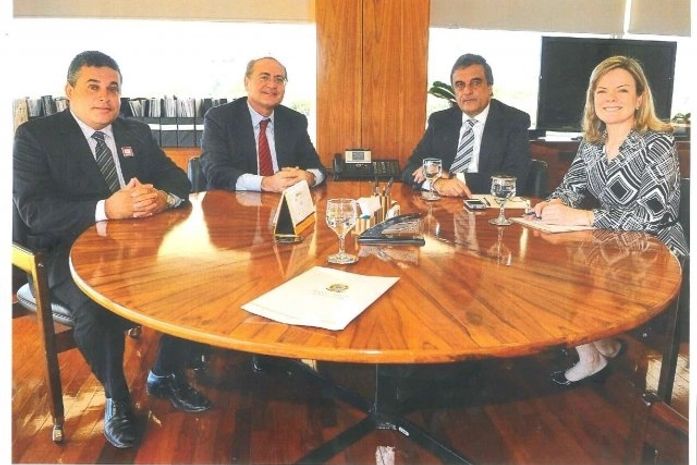 James pede a Renan solução para demarcação de terras em Palmeira