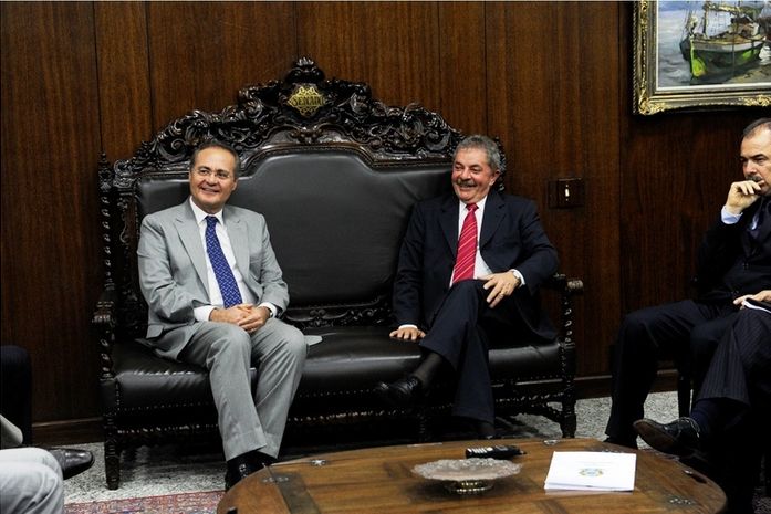 Renan recebe visita do ex-presidente Lula em Brasília