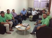 Nonô e os produtores de Leite