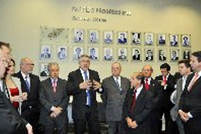 Lira conduziu bancada do PP para reunião com ministro Padilha