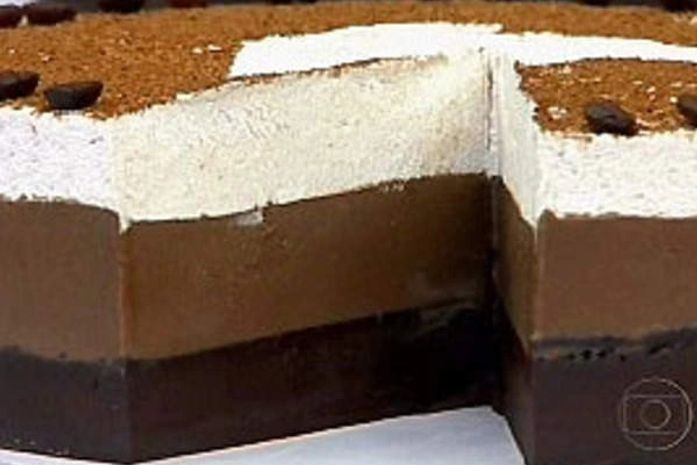 Chocolate, morango... tudo com chantilly: veja receitas com mix perfeito