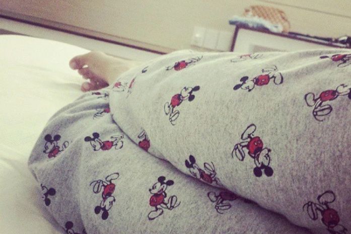 Mariana Rios posta foto de pijama na  cama: 'Curtindo uma preguiça'; confira