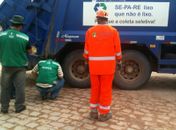 Slum realiza operação de fiscalização em veículos coletores no aterro sanitário