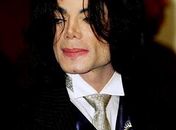 Espólio de Michael Jackson deve US$ 702 milhões à Receita dos EUA