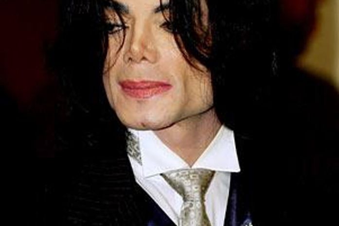 Espólio de Michael Jackson deve US$ 702 milhões à Receita dos EUA
