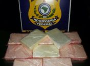PRF apreende 10kg de cocaína vindos de São Paulo para Alagoas