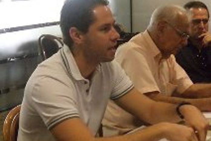 Pedro Vilela na reunião do PSDB