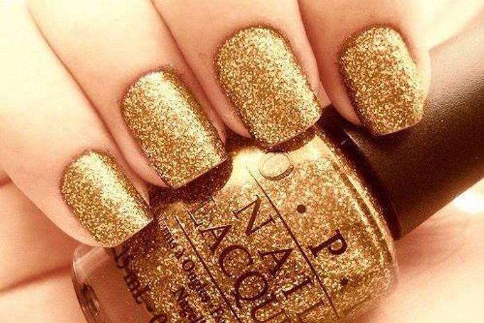 Fazer as unhas e tomar um bom drink vai virar mania