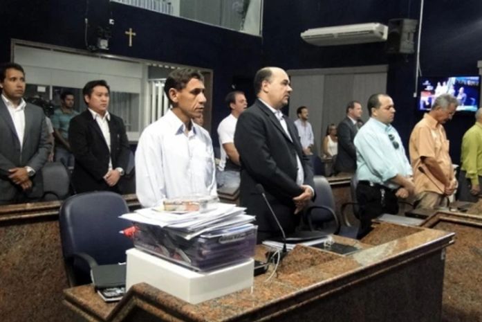 CMM debate regulamentação de condomínios clandestinos
