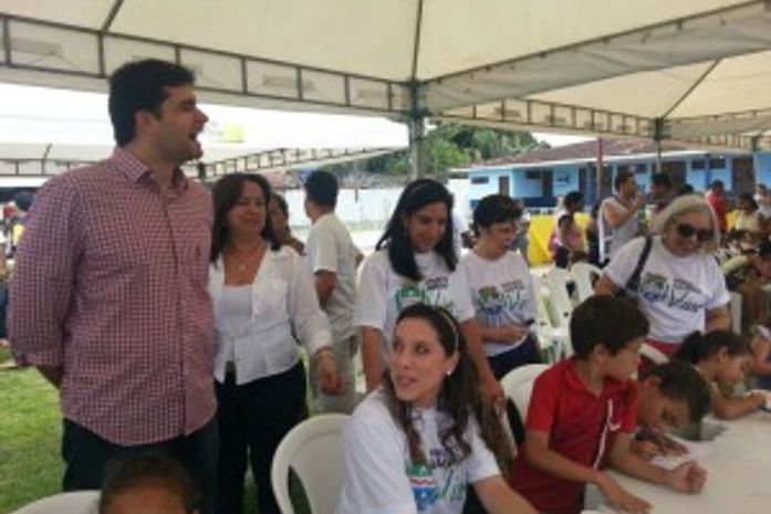 Prefeito e vice participam do Bairro Vivo