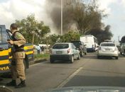 População do Gama Lins protesta contra atropelamento de família que vitimou fatalmente uma criança
