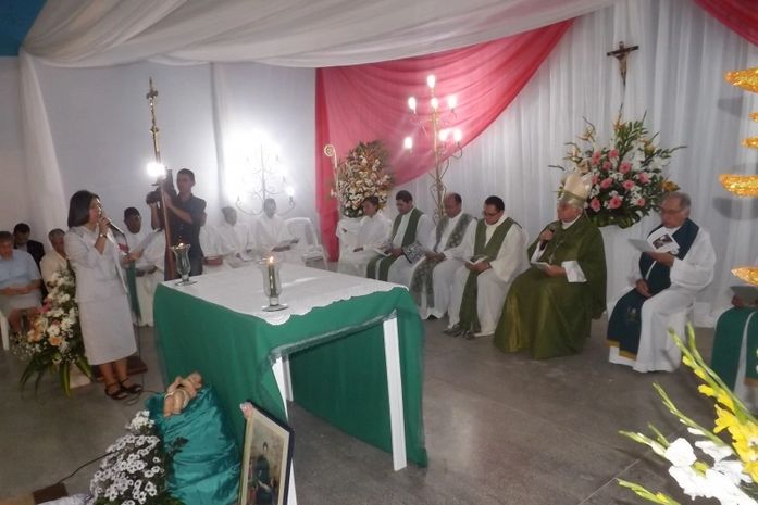 Irmã Cleciana recebe consagração em Girau do Ponciano