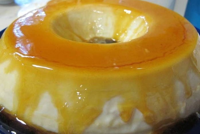 Pudim de leite diferente leva gelatina e não vai ao forno; experimente!