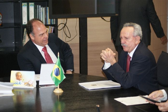 Ministro Fernando Bezerra e o senador Benedito de Lira