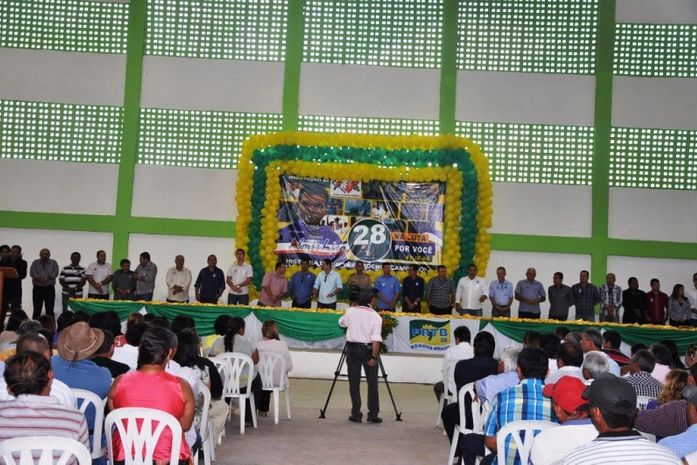Encontro em Lagoa da Canoa fez homenagem ao ex-prefeito Almir Lira