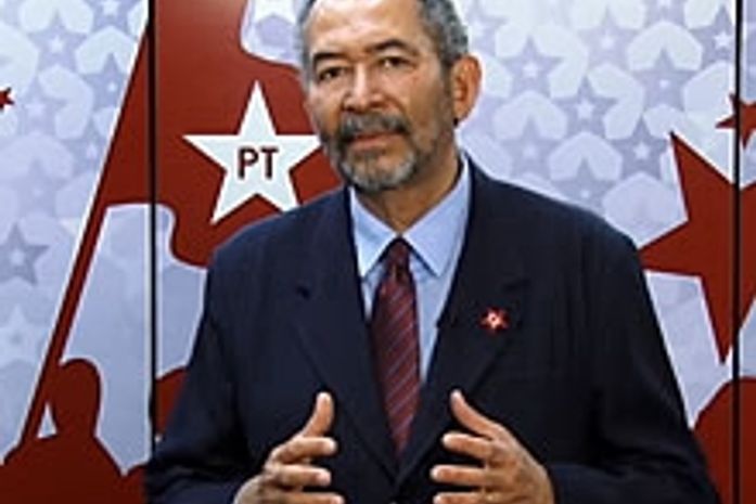Paulão do PT cuidando do Plano Bresser