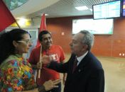 Sindicalistas abordaram parlamentares alagoanos que voltavam de Brasília
