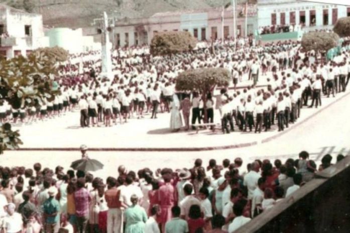 Praça da Independência lotada no Sete de Setembro em Palmeira dos Indios