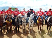 Renan mantém tradição de participar da Cavalgada da Serrinha em Batalha
