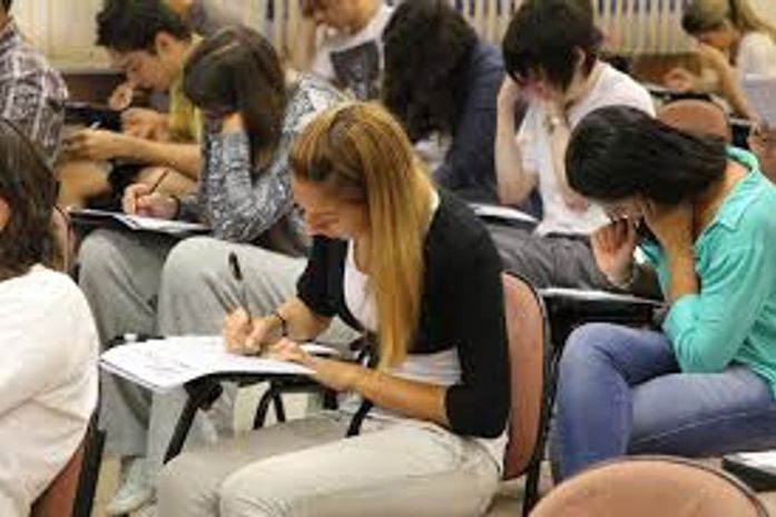 Professores dão dicas para estudantes que vão fazer a prova do Enem 2013