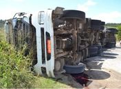 Motorista sofreu ferimentos leves 