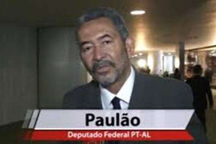 Paulão(PT) quer solução para greve de servidores da educação de Palmeira dos Índios