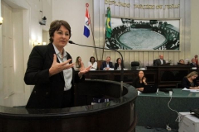 Senadora Ana Rita (PT-ES)