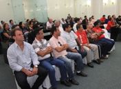 Parlamento promove sessão especial para homenagear bancários
