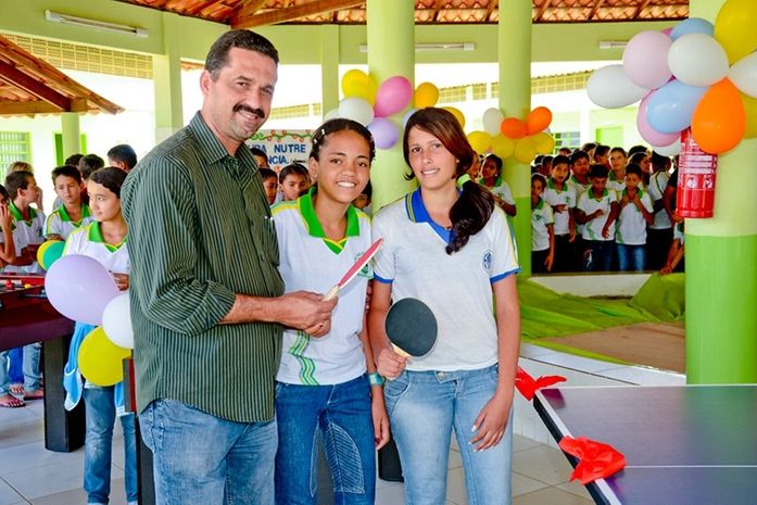 Prefeitura amplia de 15 para 28 o número de escolas com educação em tempo integral em Limoeiro de Anadia